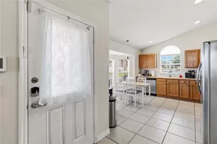2531 Oneida Loop, Kissimmee, FL 34747 - Photo 4