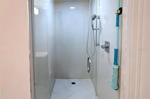 5300 NW 85th Ave, Doral, FL 33166 - Photo 24