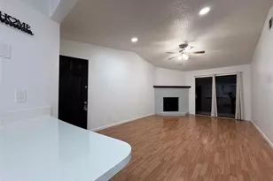 1724 Foxhall Cir, Kissimmee, FL 34741 - Photo 2