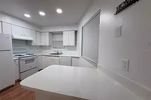 1724 Foxhall Cir, Kissimmee, FL 34741 - Photo 4