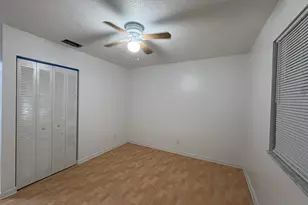 1724 Foxhall Cir, Kissimmee, FL 34741 - Photo 14