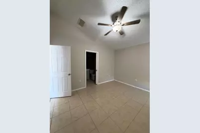 2470 Parsons Pond Circle, Kissimmee, FL 34743 - Photo 10