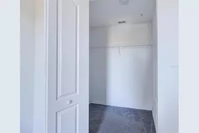 5566 Metrowest Boulevard #2-302, Orlando, FL 32811 - Photo 10