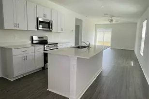 3669 NE 30th Ter, Ocala, FL 34479 - Photo 2