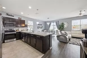 2837 Shelburne Way, Saint Cloud, FL 34772 - Photo 6