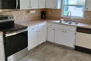 1812 Atrium Dr, Sun City Center, FL 33573 - Photo 12