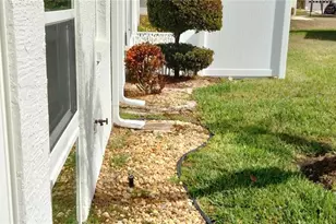 1812 Atrium Dr, Sun City Center, FL 33573 - Photo 18