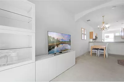 1256 S Beach Circle, Kissimmee, FL 34746 - Photo 10