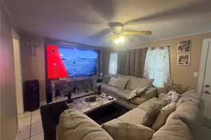 815 Bay St, Kissimmee, FL 34744 - Photo 4