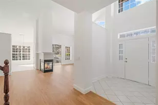 7000 Stonehedge Dr, Orlando, FL 32819 - Photo 6