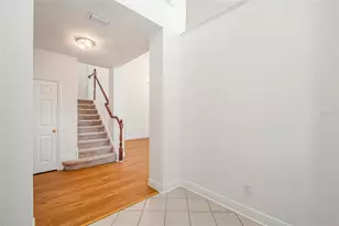 7000 Stonehedge Dr, Orlando, FL 32819 - Photo 8