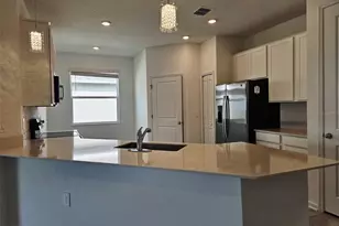 652 Daring Dr, Davenport, FL 33837 - Photo 4