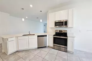 652 Daring Dr, Davenport, FL 33837 - Photo 6