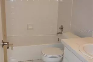 5219 Via Hacienda Cir, Orlando, FL 32839 - Photo 10