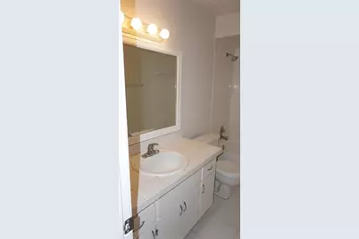 5219 Via Hacienda Circle #B209, Orlando, FL 32839 - Photo 24