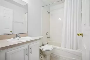 222 Lake Shore Pkwy, Davenport, FL 33896 - Photo 18