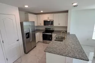 6606 Leo Ln, Harmony, FL 34773 - Photo 4