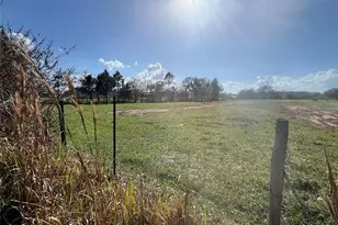 La Salle Ave, Saint Cloud, FL 34772 - Photo 1