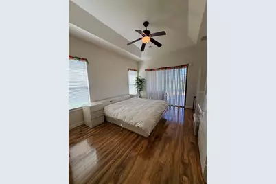 898 San Raphael Street, Poinciana, FL 34759 - Photo 26
