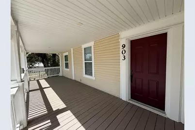 903 E New York Avenue, Deland, FL 32724 - Photo 4