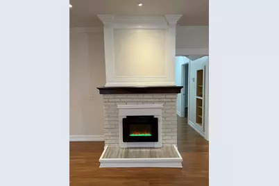 903 E New York Avenue, Deland, FL 32724 - Photo 8