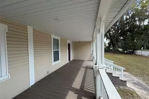 903 E New York Ave, Deland, FL 32724 - Photo 6