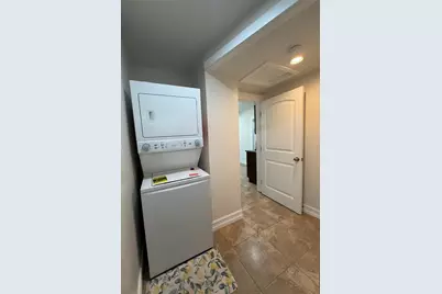 903 E New York Avenue, Deland, FL 32724 - Photo 24