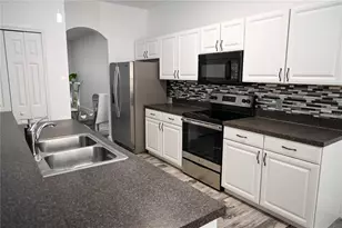 4733 Cumbriam Lakes Dr, Kissimmee, FL 34746 - Photo 26