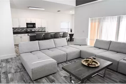 4733 Cumbriam Lakes Drive, Kissimmee, FL 34746 - Photo 6