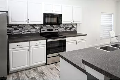 4733 Cumbriam Lakes Drive, Kissimmee, FL 34746 - Photo 16