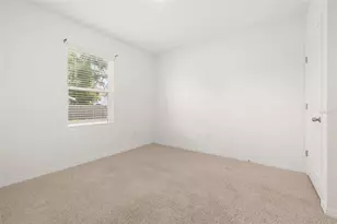 318 Montgomery Ct, Kissimmee, FL 34758 - Photo 20