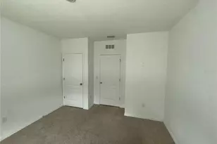 318 Montgomery Ct, Kissimmee, FL 34758 - Photo 4