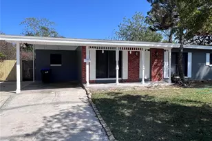 3823 Pine Ridge Rd, Orlando, FL 32808 - Photo 1