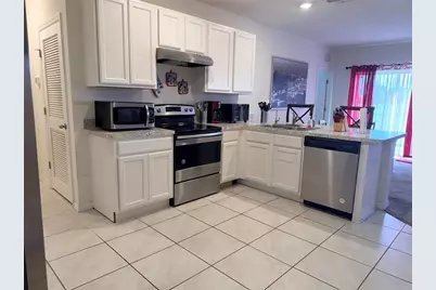 1156 Cambridge Drive, Winter Haven, FL 33881 - Photo 6