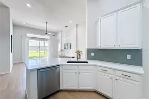 336 Courtlea Park Dr, Winter Garden, FL 34787 - Photo 2