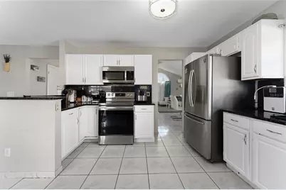 8713 Catbriar Bay Way, Orlando, FL 32829 - Photo 12