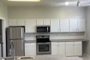 10873 Windsor Walk Dr, Orlando, FL 32837 - Photo 2