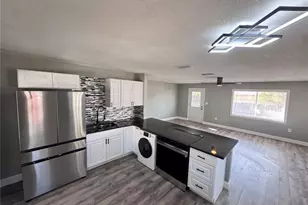 1121 Edith Ave, Lakeland, FL 33805 - Photo 10