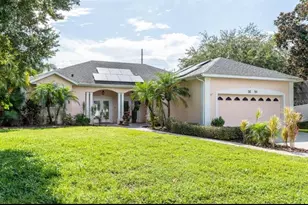 5690 Merlin Way, Saint Cloud, FL 34772 - Photo 1