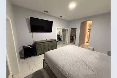 5690 Merlin Way, Saint Cloud, FL 34772 - Photo 8