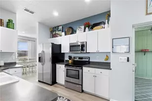 6003 Live Oak Dr, Winter Haven, FL 33880 - Photo 12