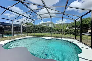 1893 Royal Ridge Dr, Davenport, FL 33896 - Photo 2