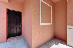 1893 Royal Ridge Dr, Davenport, FL 33896 - Photo 4