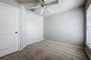 1893 Royal Ridge Dr, Davenport, FL 33896 - Photo 34