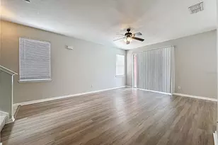 1893 Royal Ridge Dr, Davenport, FL 33896 - Photo 8