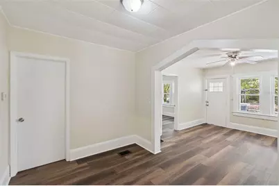 547 E Voorhis Avenue, Deland, FL 32724 - Photo 8