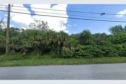 2600 41st Street, Vero Beach, FL 32967 - Photo 1