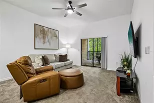9055 Treasure Trove Ln, Kissimmee, FL 34747 - Photo 6