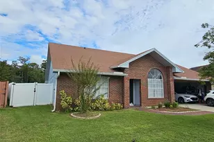 1927 Gamboge Dr, Orlando, FL 32822 - Photo 2