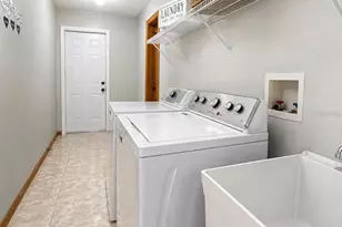 1927 Gamboge Dr, Orlando, FL 32822 - Photo 14
